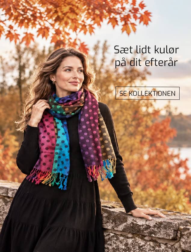 Kvinde med sort prikket tørklæde